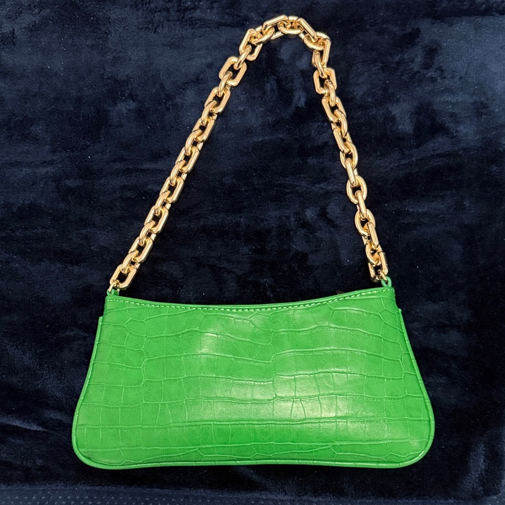 ZARA Green Croc-Embossed Chain Shoulder Bag